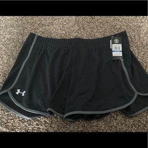 Under Armour heatgear shorts women’s XL